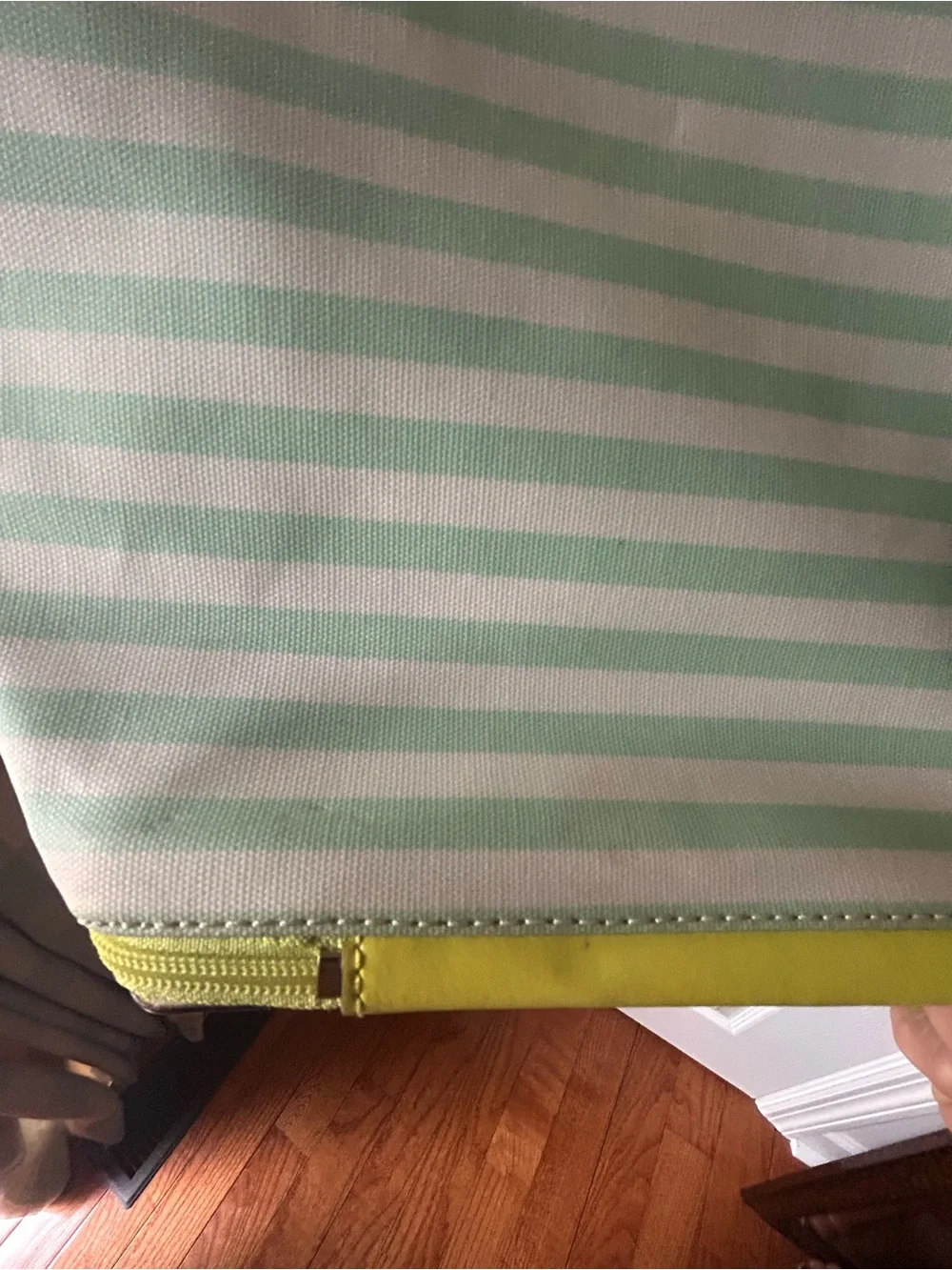 Kate Spade New York Sonora Poplar Court beach tote